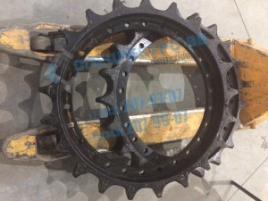 Звездочка 208-27-61210 Komatsu Звездочка 208-27-61210 Komatsu