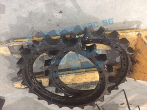 Звездочка 207-27-61210 Komatsu Звездочка 207-27-61210 Komatsu