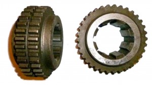 150М.37.419 Втулка первичного вала КПП трактора ХТЗ Т-150 150М.37.419 Втулка первичного вала КПП трактора ХТЗ Т-150